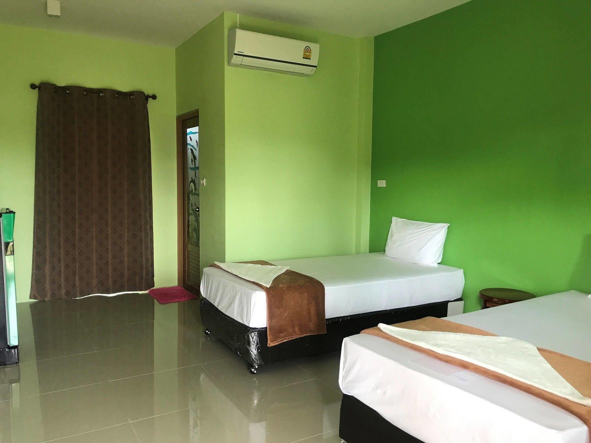 Sangtong Beach Resort Laem Sing Dış mekan fotoğraf